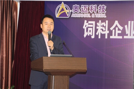 張博士_副本.jpg