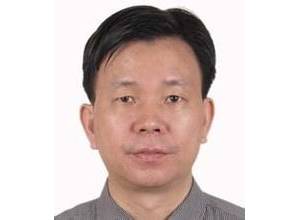曾振靈教授  十二屆呼和浩特配方師研習(xí)班講師介紹